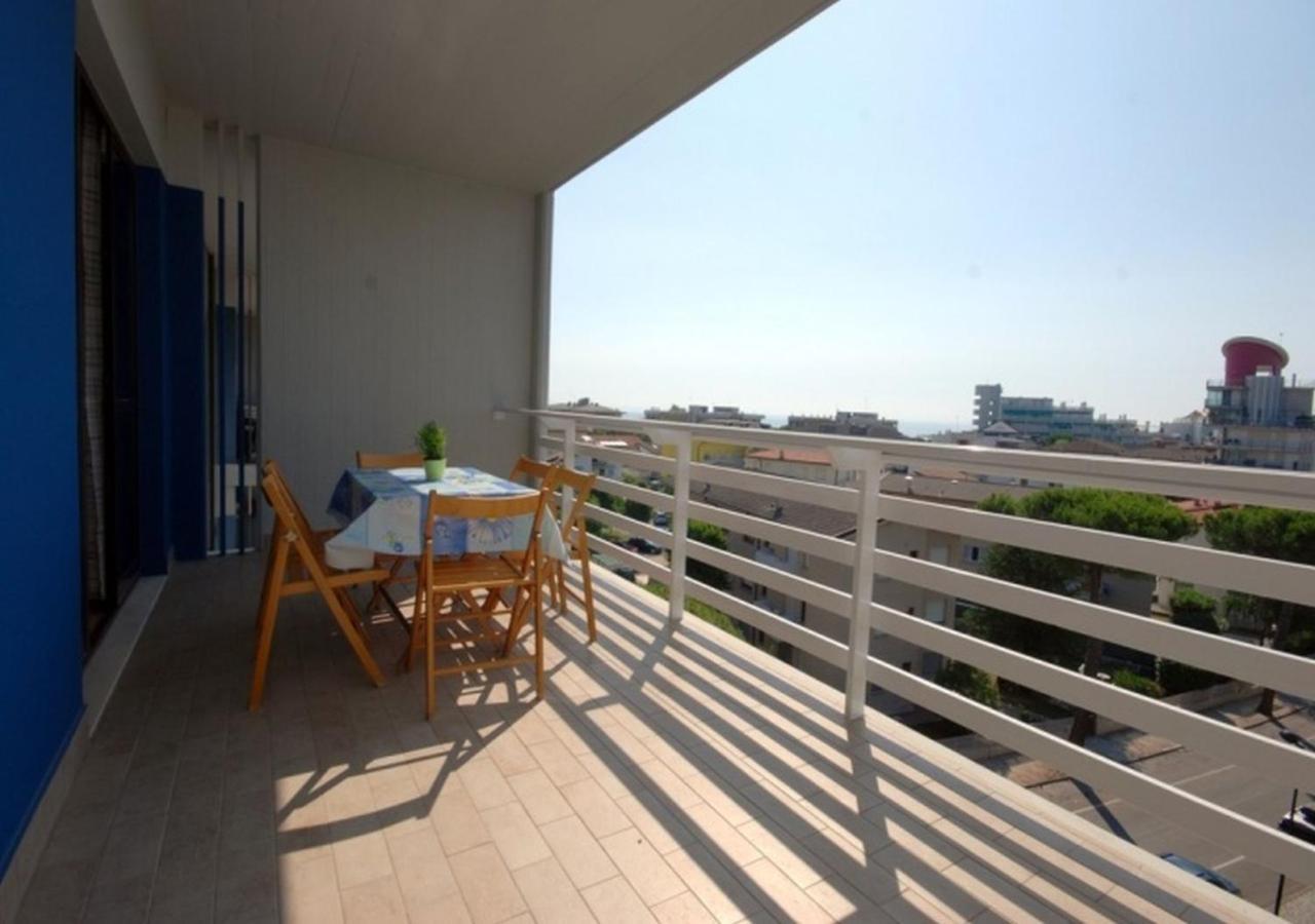 Residenza Olimpo Apartment Lignano Sabbiadoro Exterior photo
